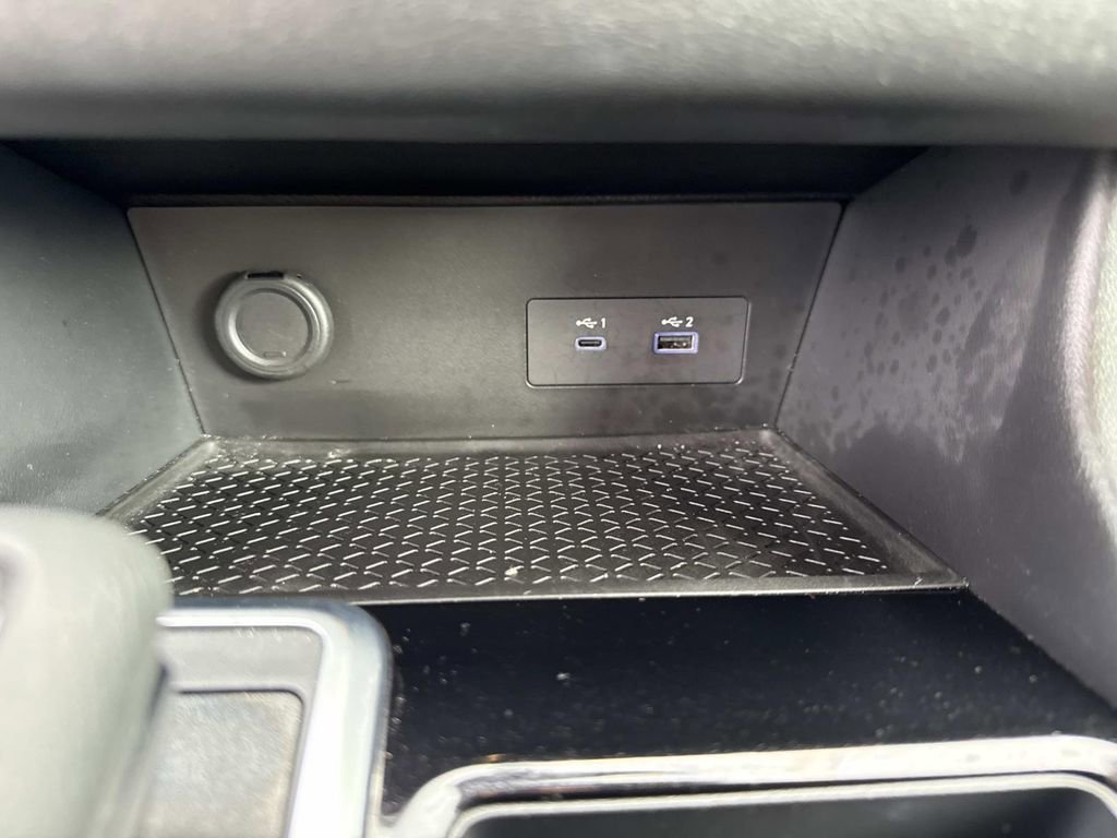 Certified 2024 Nissan Pathfinder SV image 28