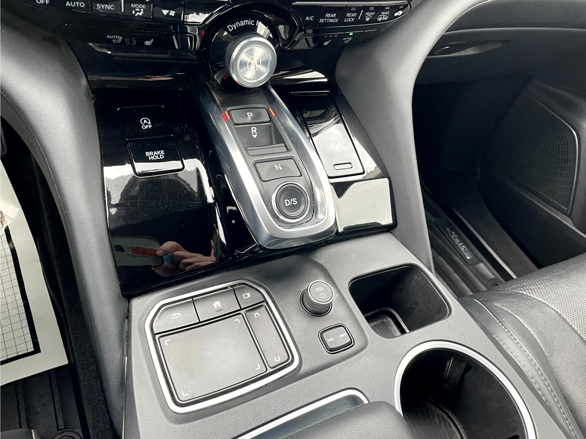 Certified 2022 Acura MDX w/ Technology Package AWD/4WD image 19