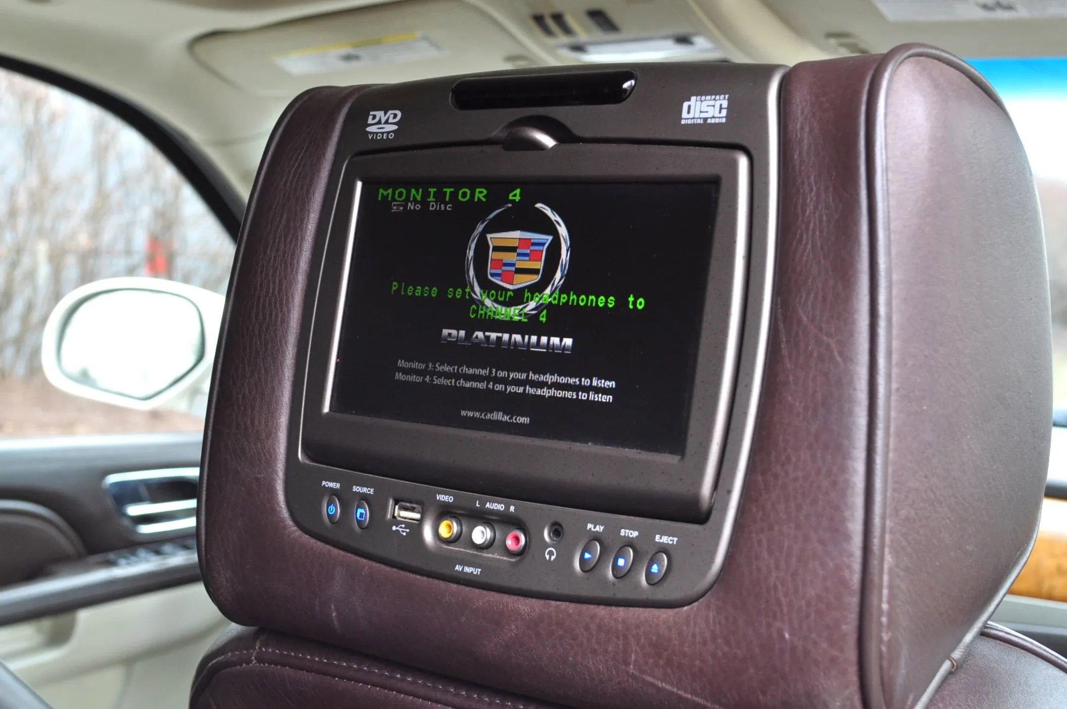 Used 2013 Cadillac Escalade Platinum image 17