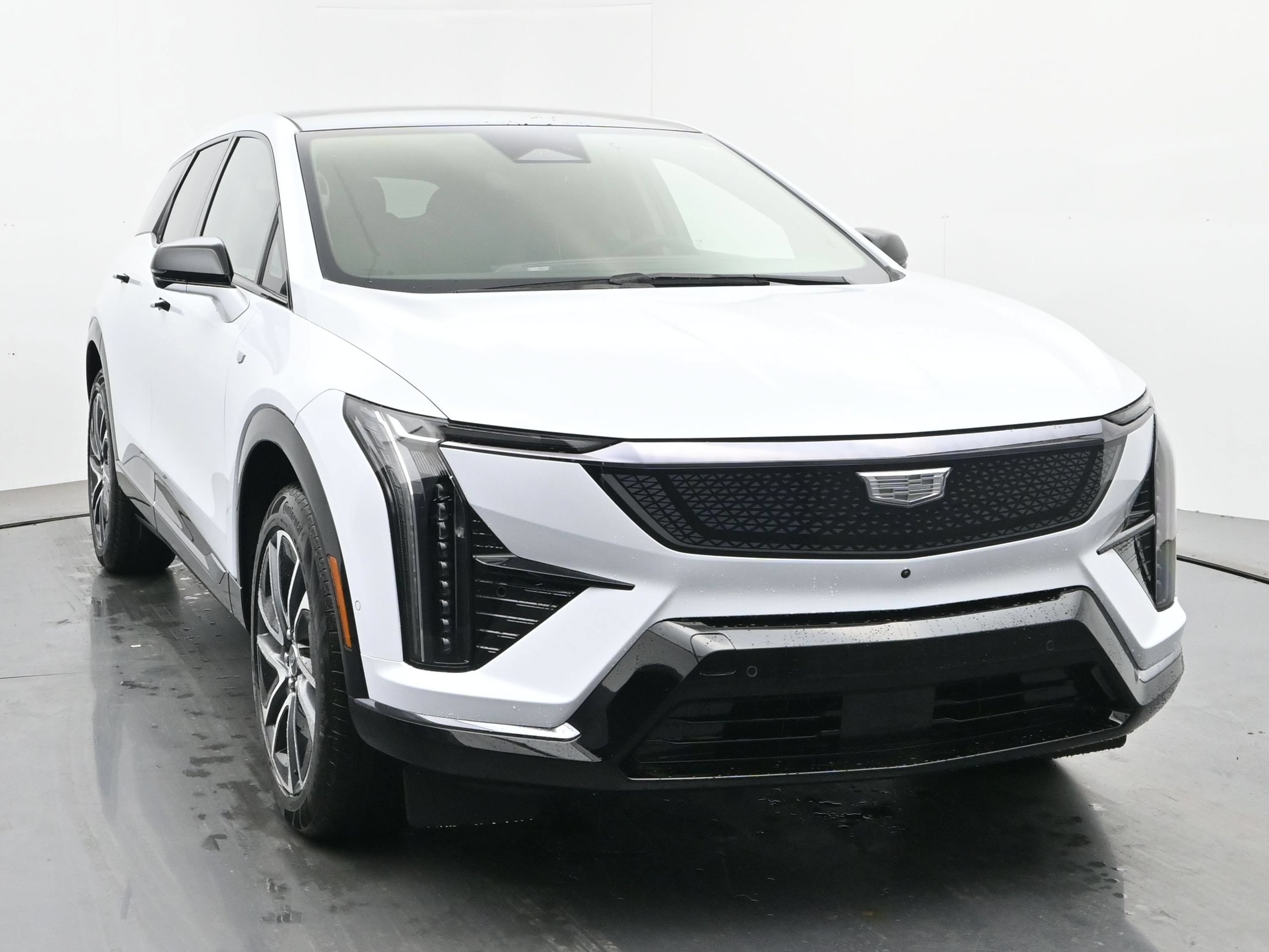 New 2026 Cadillac Optiq Sport 2 AWD/4WD image 8