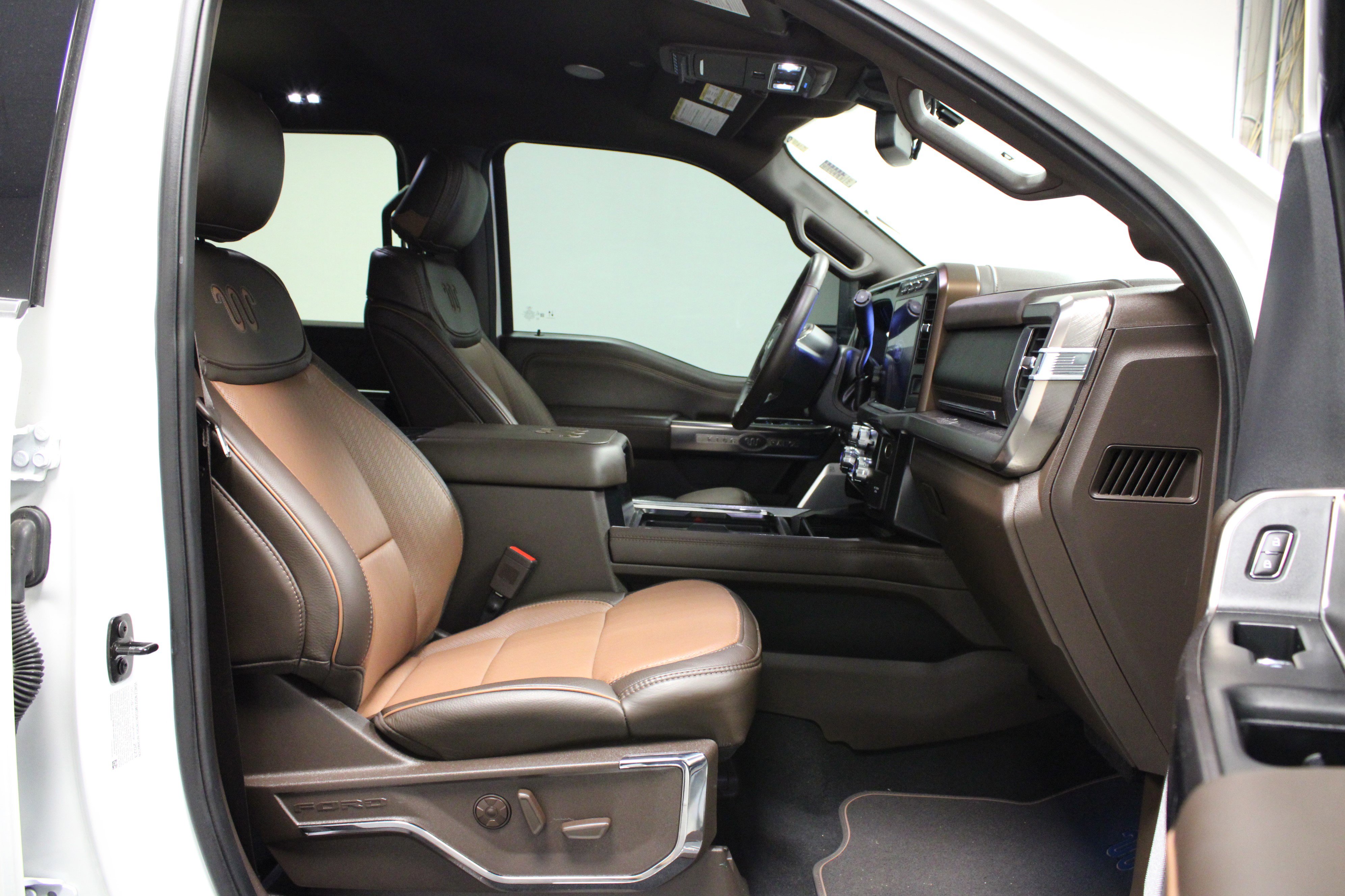 Used 2024 Ford F250 King Ranch image 16