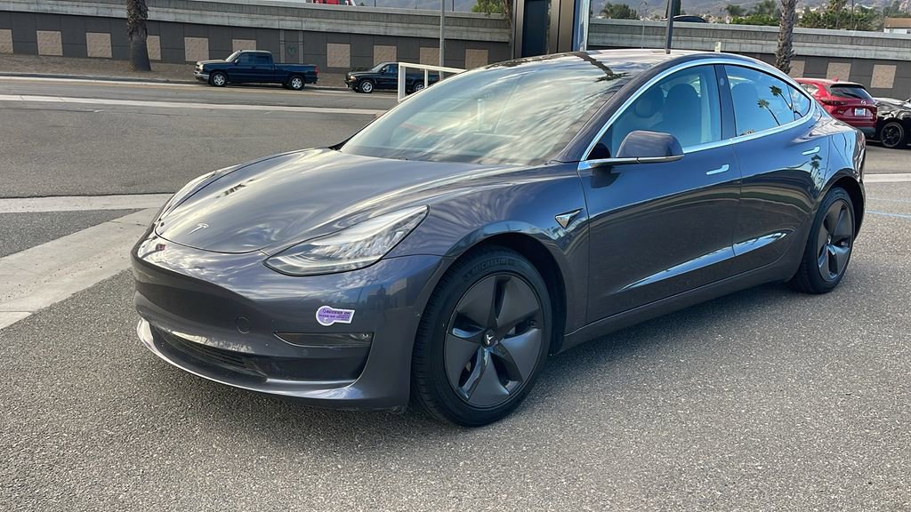 Used 2018 Tesla Model 3 Long Range image 13