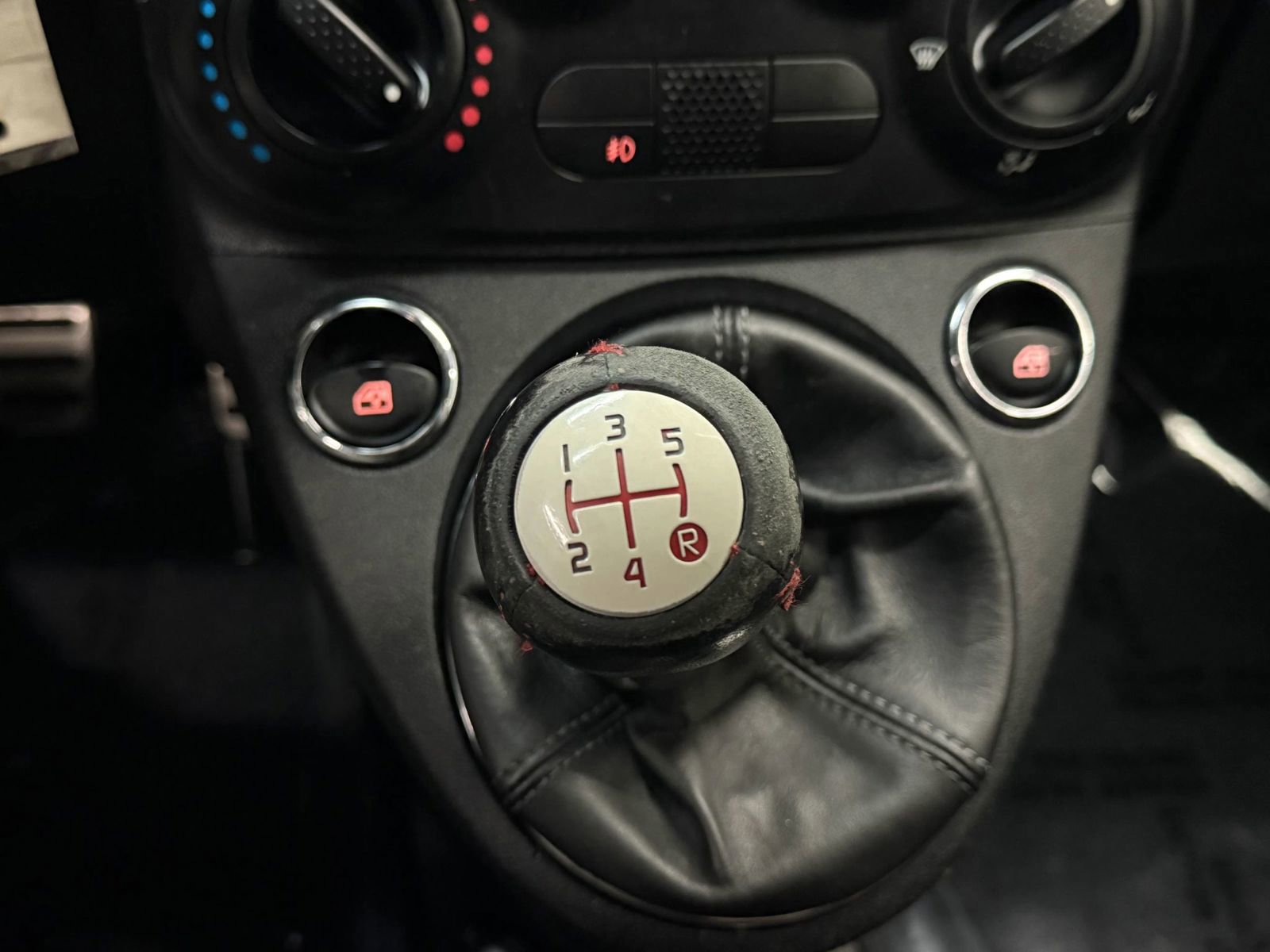 Used 2013 FIAT 500 Abarth image 30