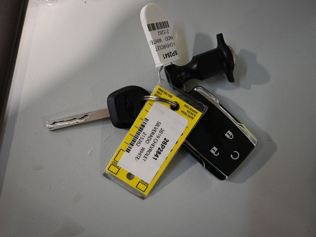 Used 2019 Chevrolet Silverado 2500 LTZ w/ LTZ Plus Package image 9