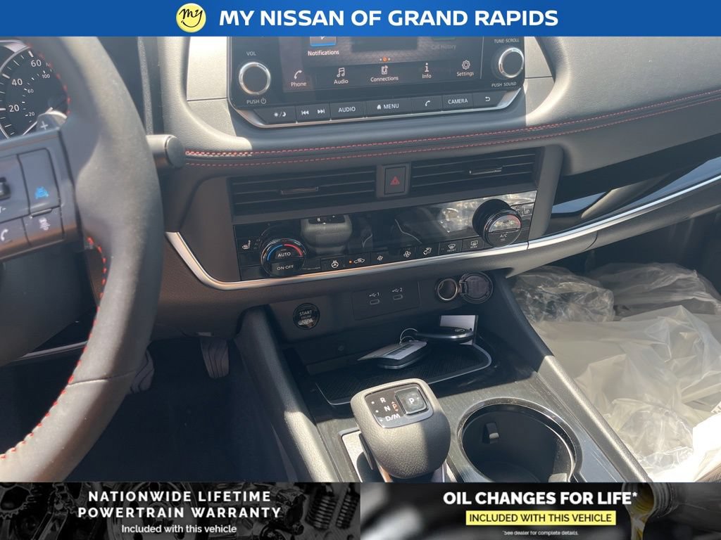 New 2026 Nissan Rogue SV w/ Rock Creek Premium Package AWD/4WD image 19