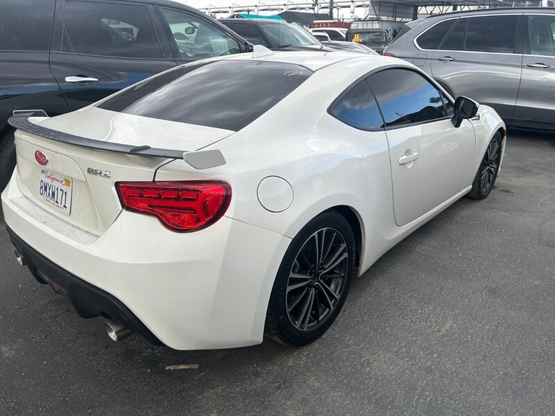 Used 2018 Subaru BRZ Limited w/ Popular Package #2 RWD image 4