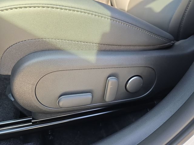 New 2026 Hyundai Kona Limited FWD image 40