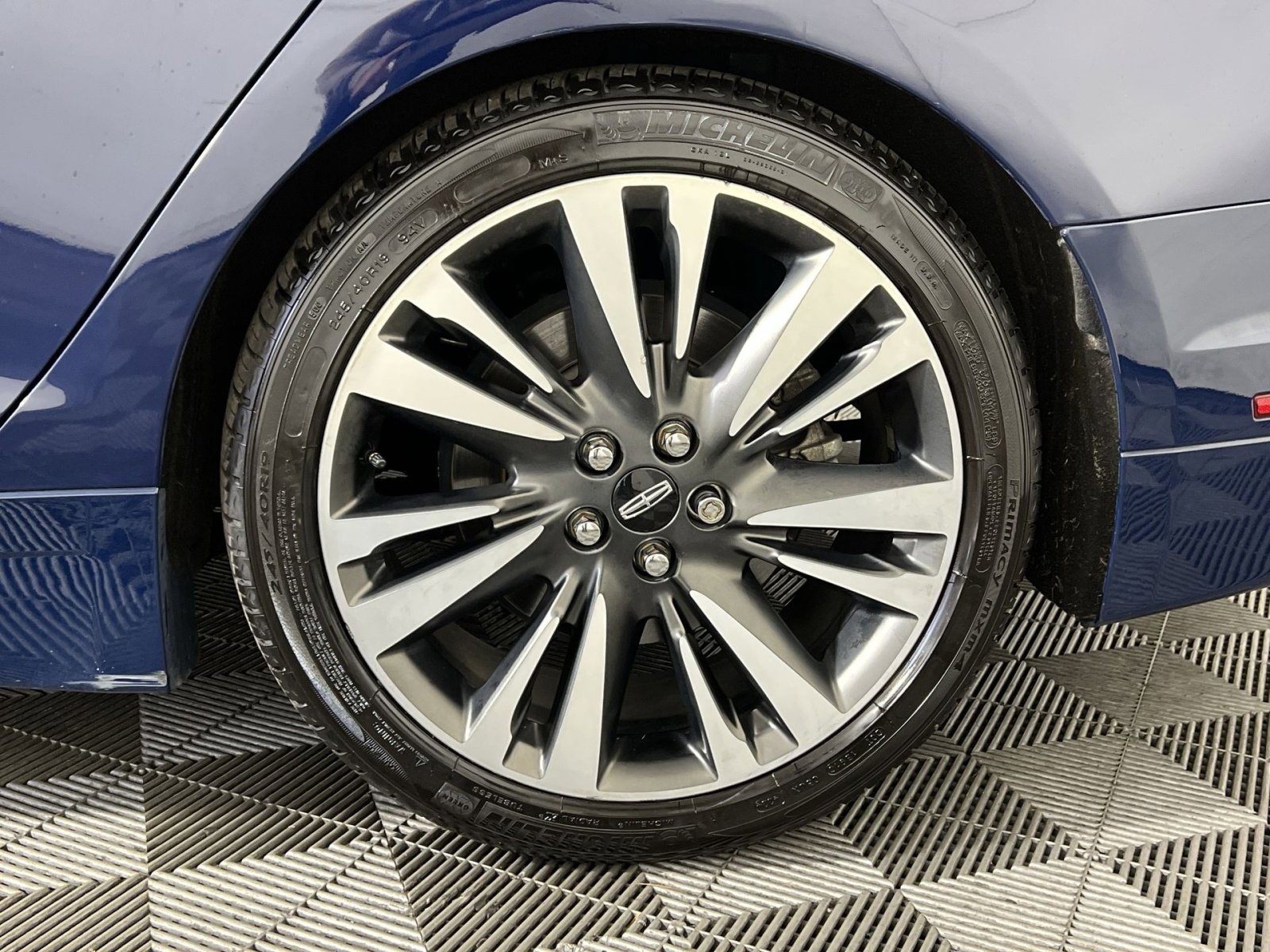 Used 2018 Lincoln MKZ Reserve w/ Climate Package image 12