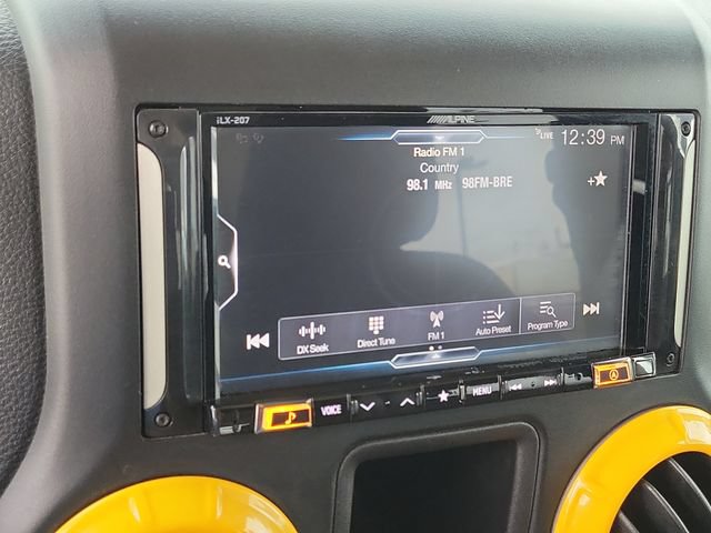 Used 2015 Jeep Wrangler Sport AWD/4WD image 10