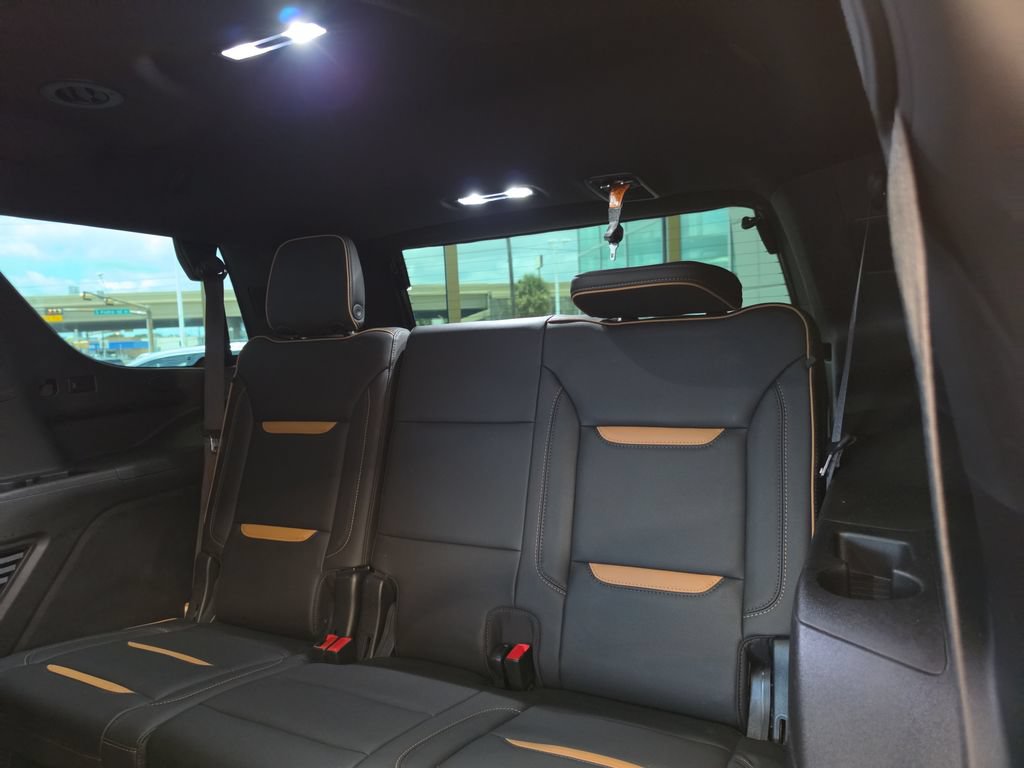 Used 2021 GMC Yukon AT4 w/ LPO, Illumination Package AWD/4WD image 39