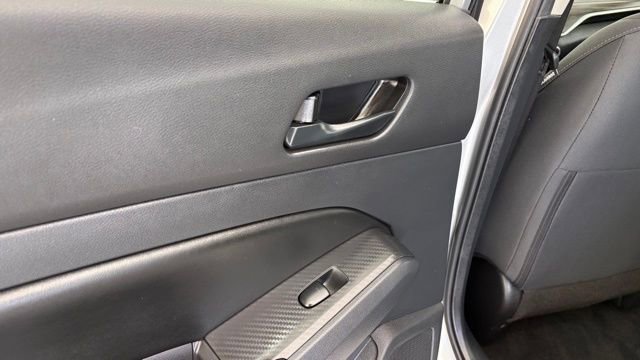 Used 2025 Nissan Altima 2.5 SV FWD image 18