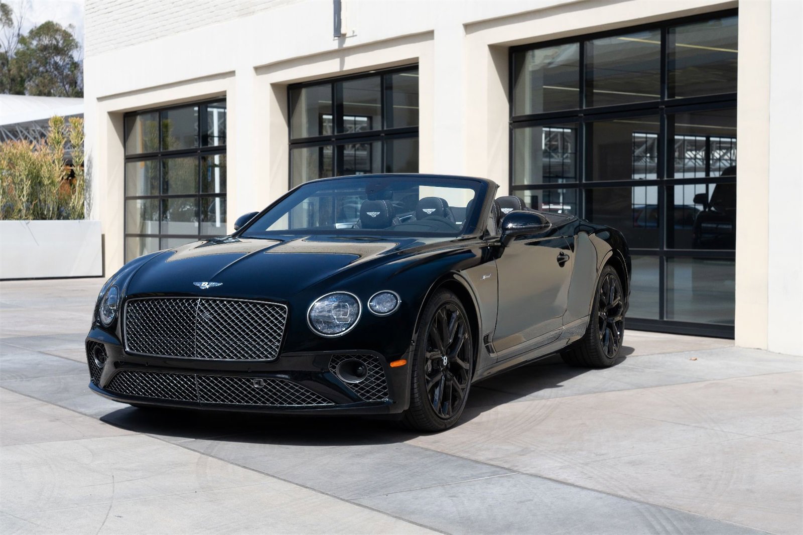 Used 2024 Bentley Continental GT Speed image 13