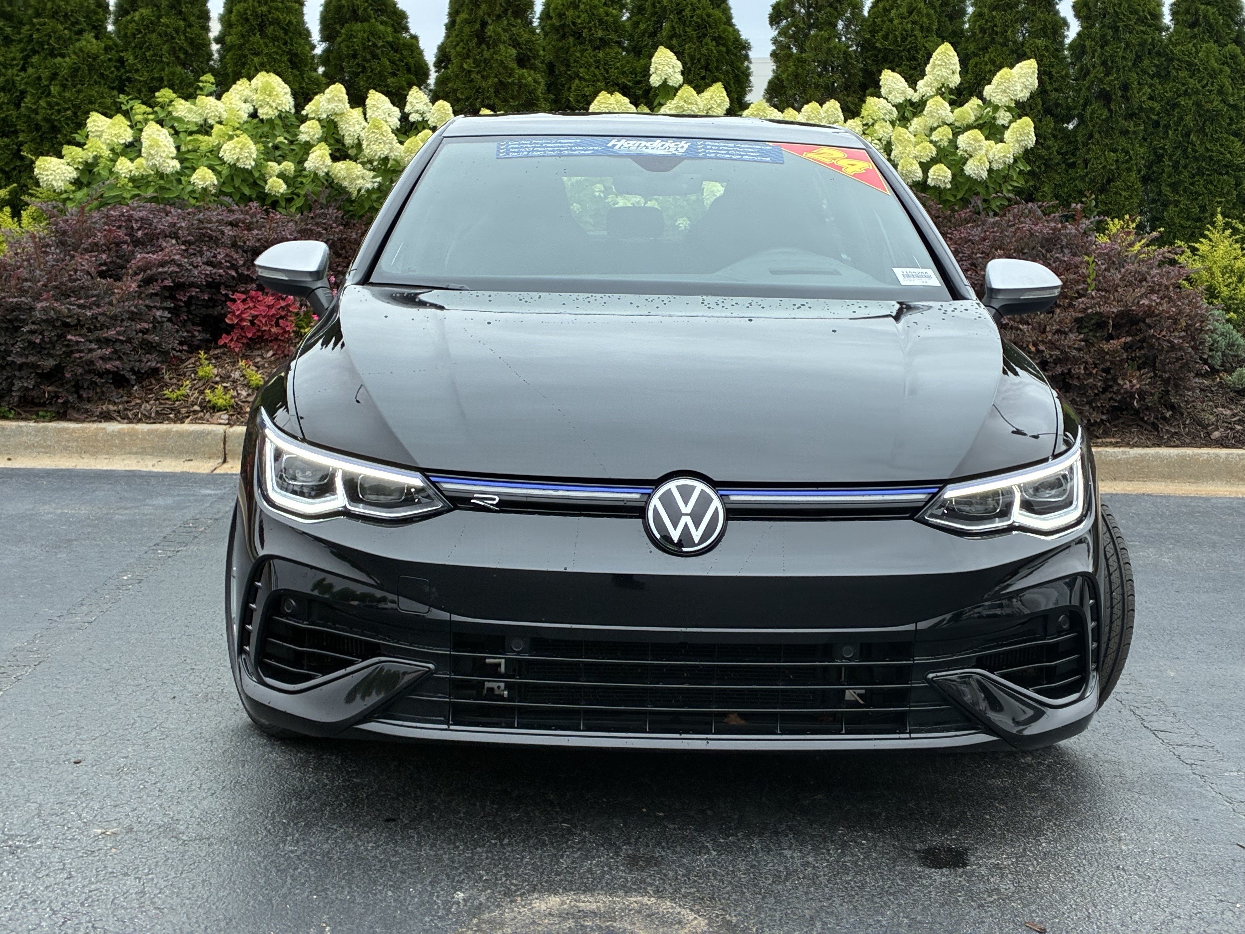 Used 2024 Volkswagen Golf R AWD/4WD image 5