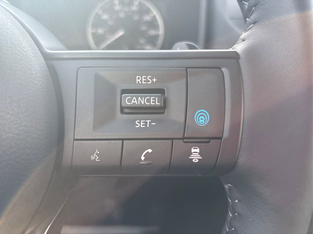 Certified 2024 Nissan Rogue SV w/ SV Premium Package image 27