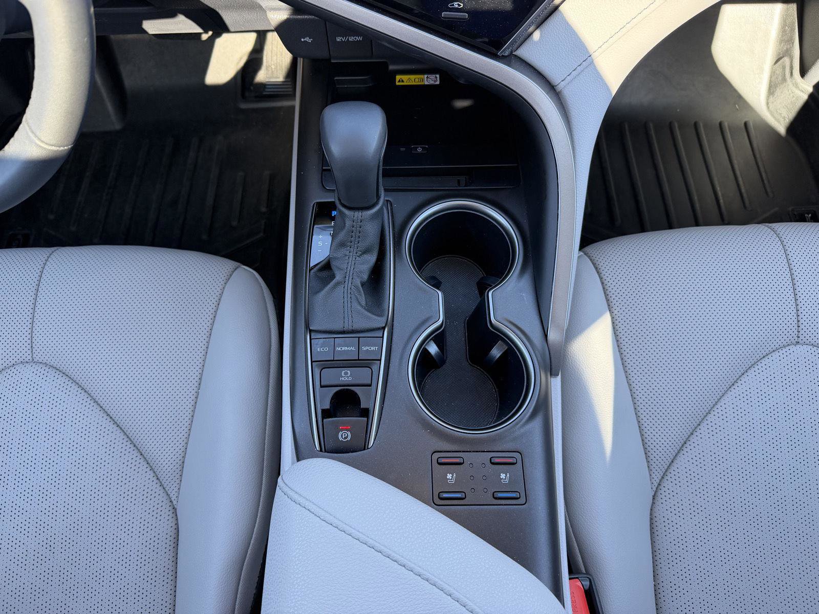 Certified 2023 Toyota Camry XSE w/ Navigation Package image 26