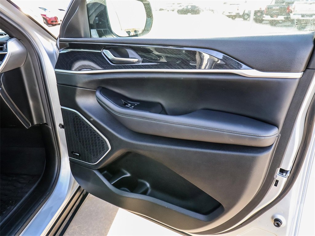 Used 2022 Jeep Grand Cherokee Trailhawk image 23