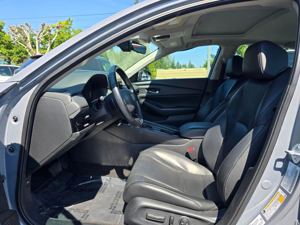 Certified 2023 Honda Accord EX-L image 3