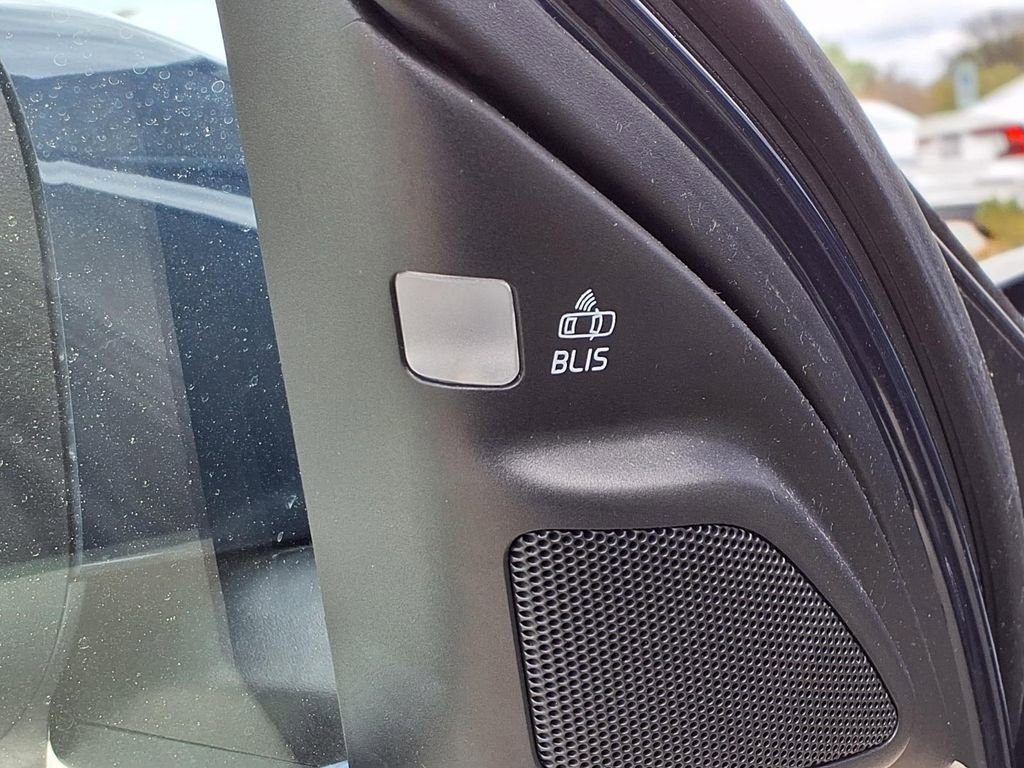 Used 2015 Volvo XC70 T6 Premier Plus AWD/4WD image 10