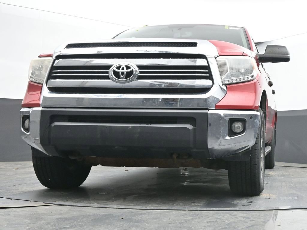Used 2017 Toyota Tundra SR5 w/ TRD Off Road Package AWD/4WD image 22