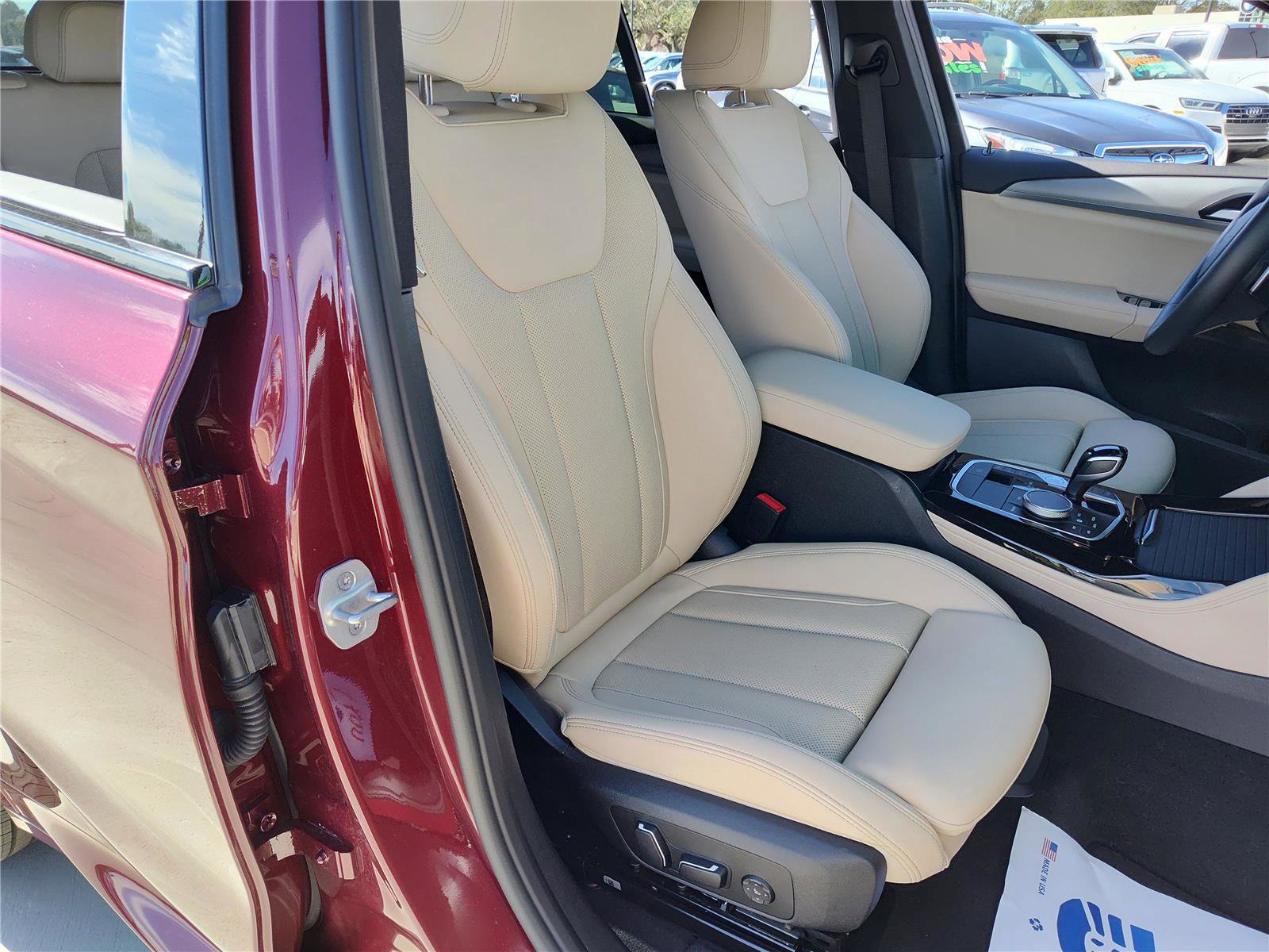 Certified 2025 BMW X4 xDrive30i image 24