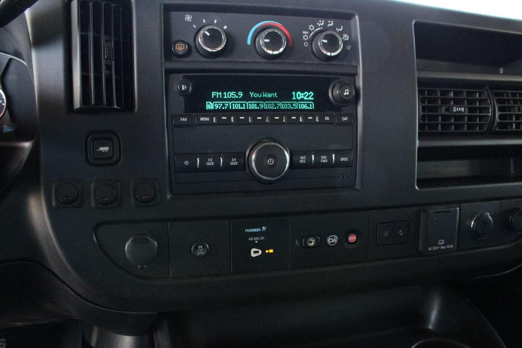 Used 2019 Chevrolet Express 3500 LT w/ LT Preferred Equipment Group RWD image 12