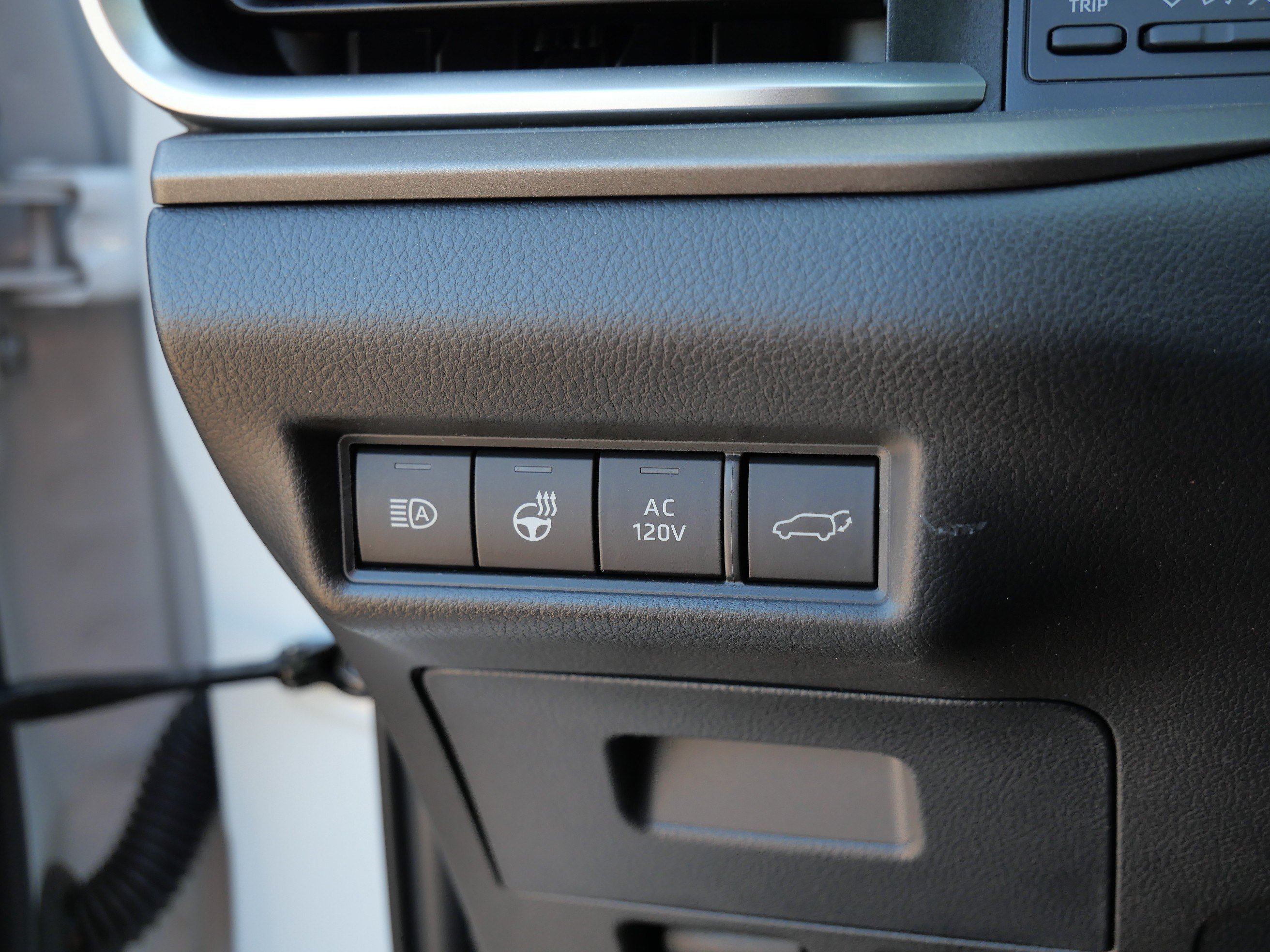 Certified 2026 Toyota Grand Highlander AWD Hybrid image 26