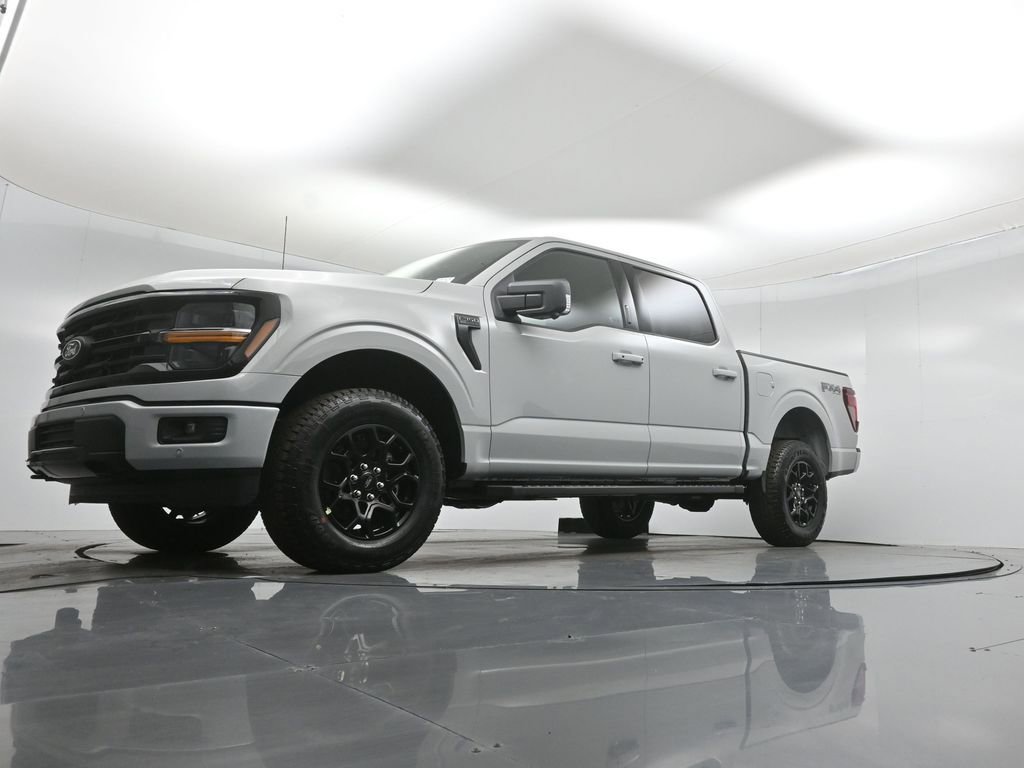 New 2026 Ford F150 XLT w/ Equipment Group 302A MID image 43