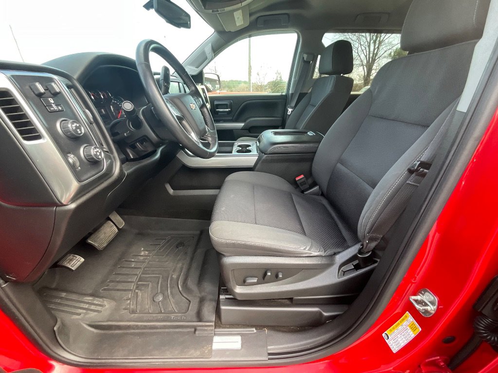 Used 2017 Chevrolet Silverado 1500 LT w/ All Star Edition image 11