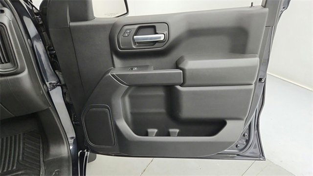 Used 2022 Chevrolet Silverado 1500 Custom image 23