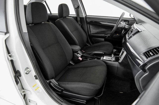 Used 2016 Mitsubishi Lancer ES FWD image 27