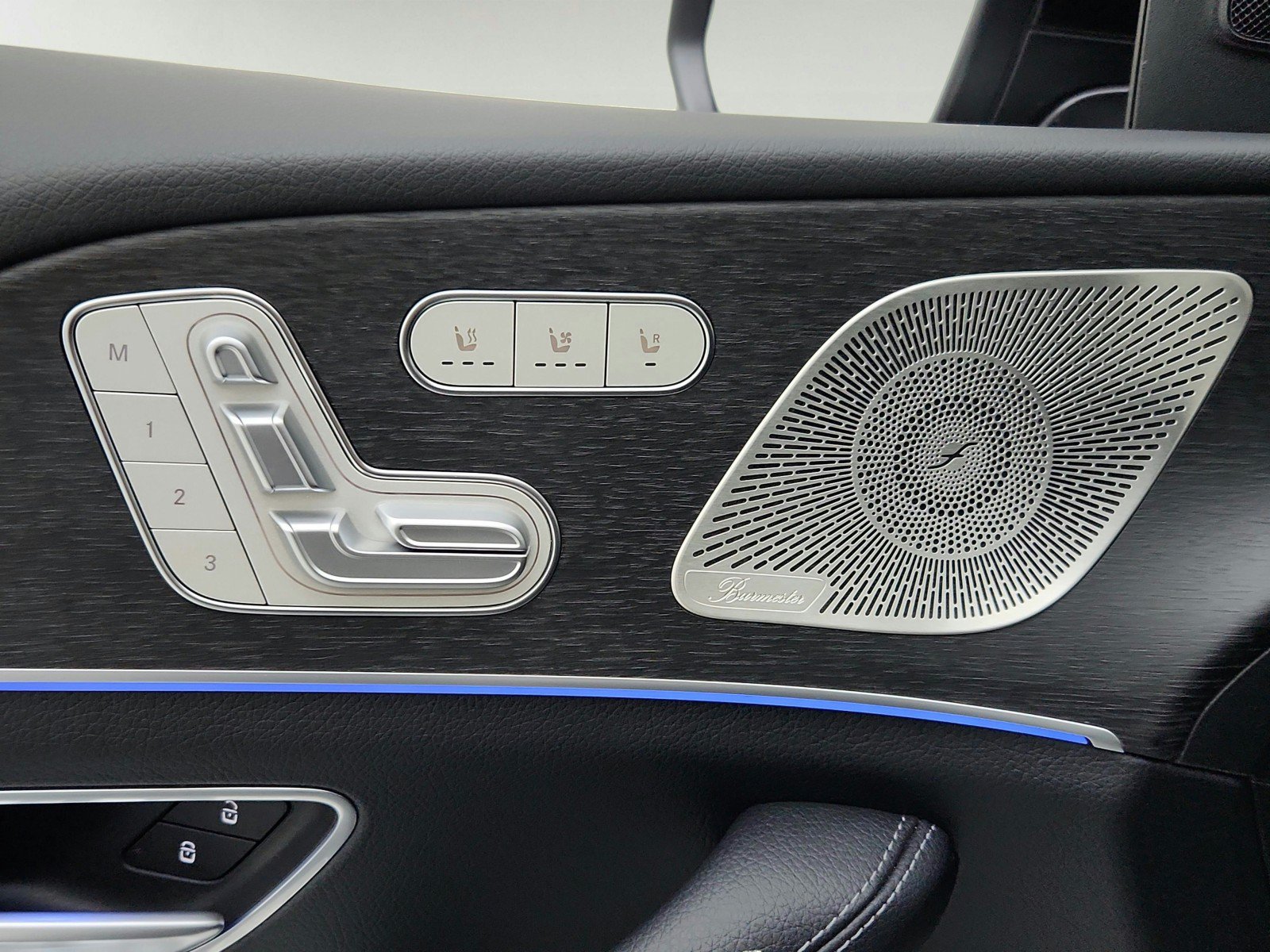 Certified 2025 Mercedes-Benz GLS 450 4MATIC image 25