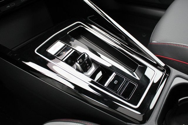 New 2026 Volkswagen GTI SE FWD image 20