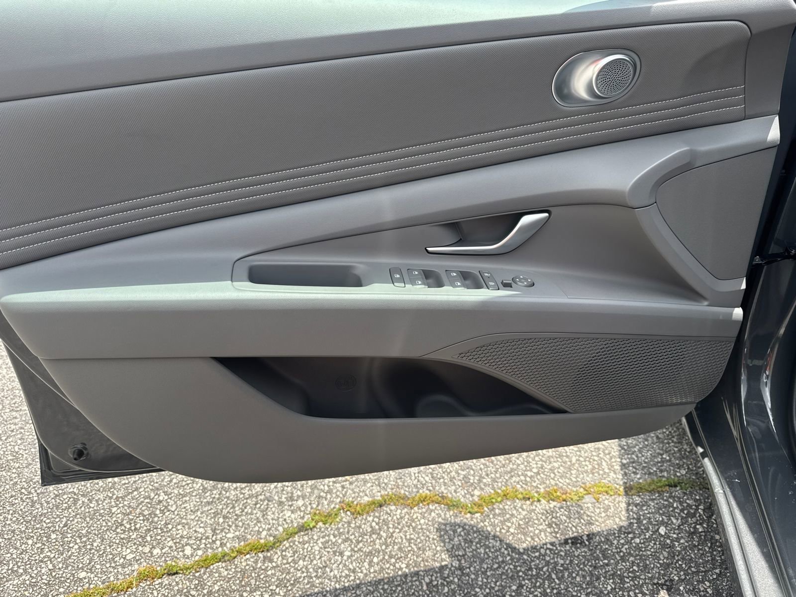 Certified 2025 Hyundai Elantra Sport FWD image 10