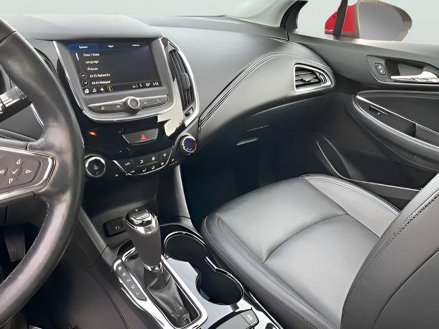 Used 2019 Chevrolet Cruze Premier FWD image 8