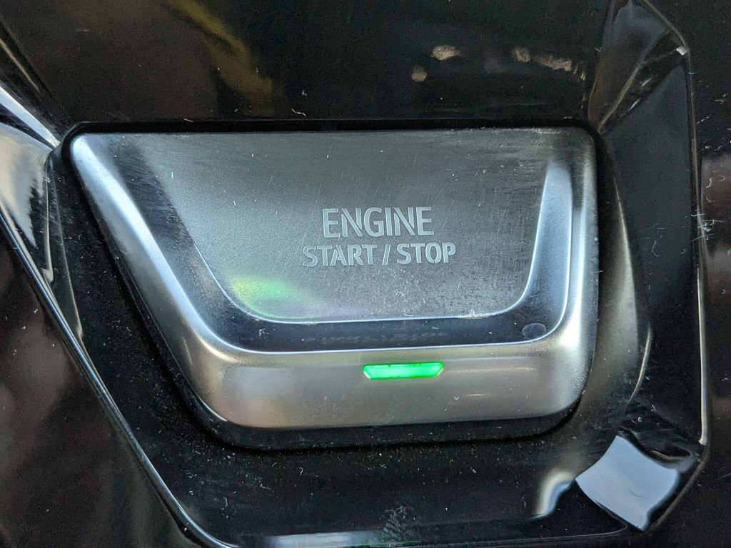 Used 2024 GMC Sierra 1500 AT4 w/ Technology Package image 35