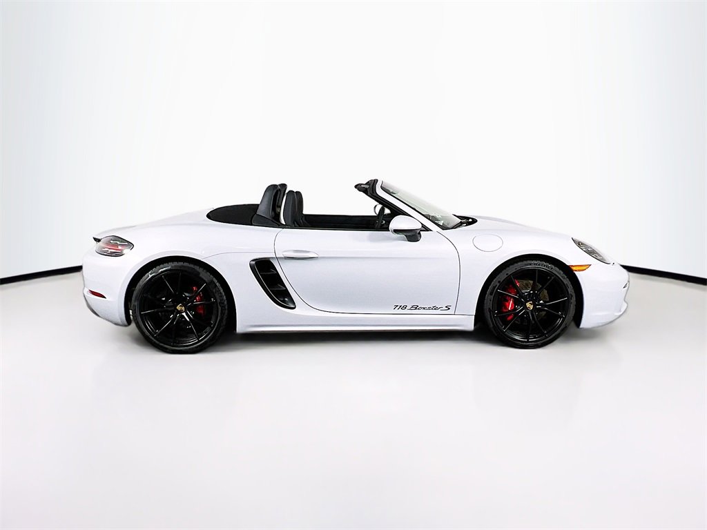 New 2025 Porsche 718 Boxster S image 8