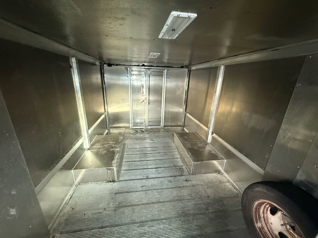 Used 2017 Ford E-350 and Econoline 350 Super Duty w/ A/C Prep Package image 16