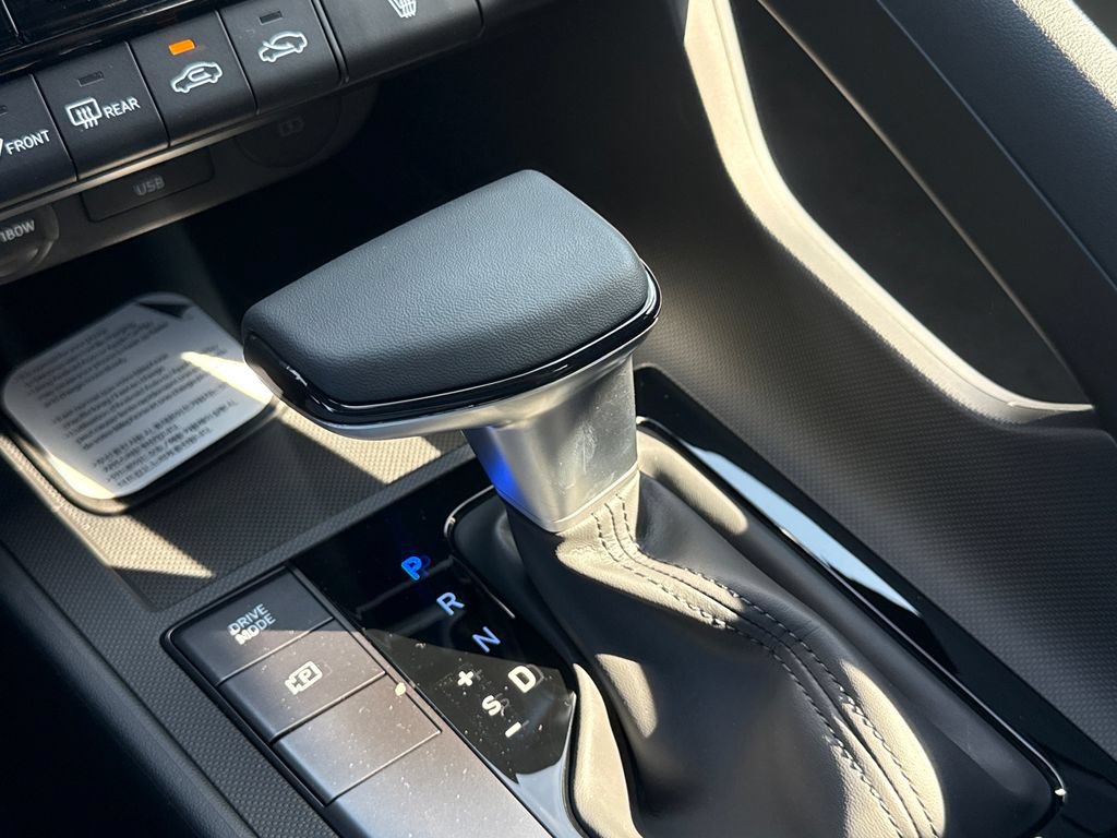 New 2026 Hyundai Elantra SEL Sport FWD image 23