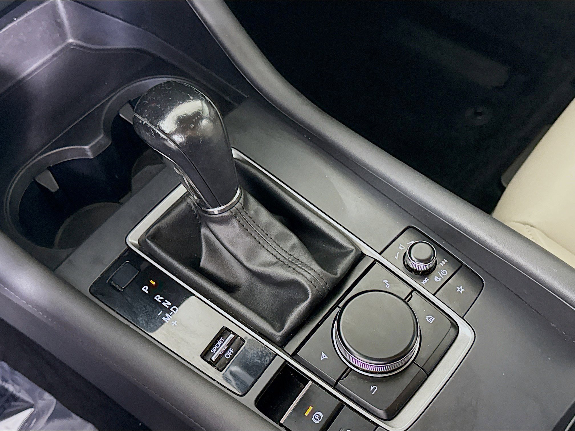 Used 2020 MAZDA MAZDA3 Sedan w/ Select Package image 20