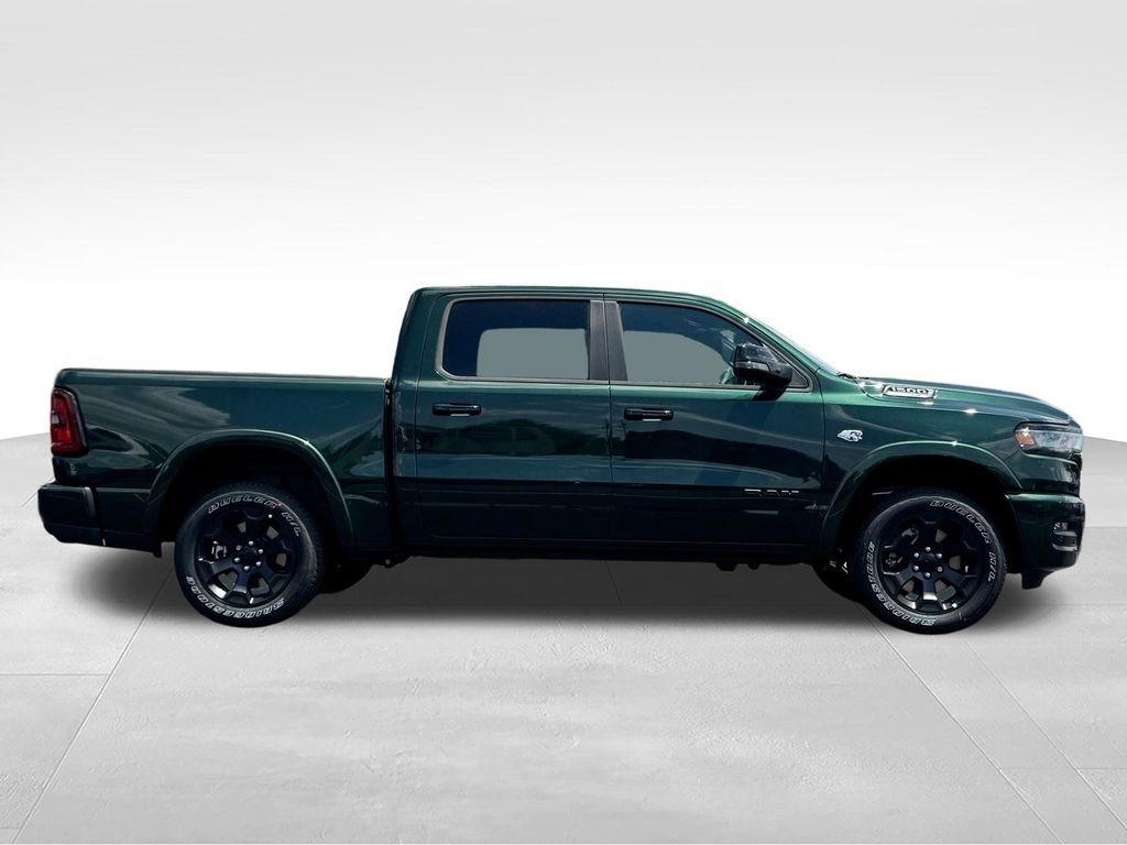 New 2026 RAM 1500 4x4 Crew Cab image 8