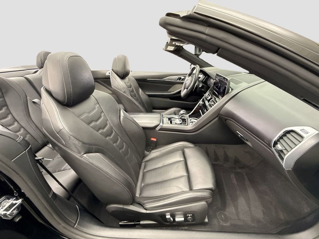 Used 2023 BMW M850i xDrive Convertible w/ M Carbon Exterior Package image 18