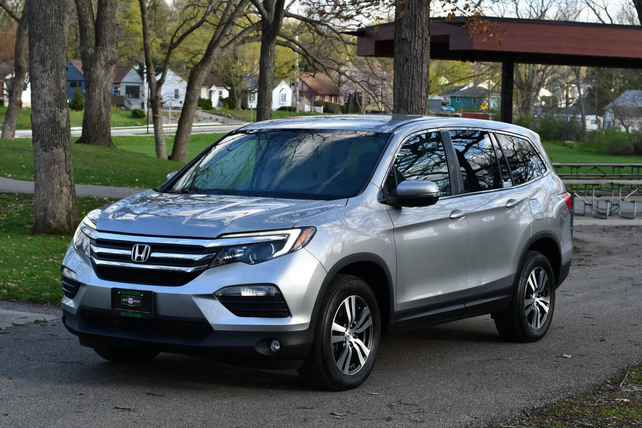 Used 2018 Honda Pilot EX image 3