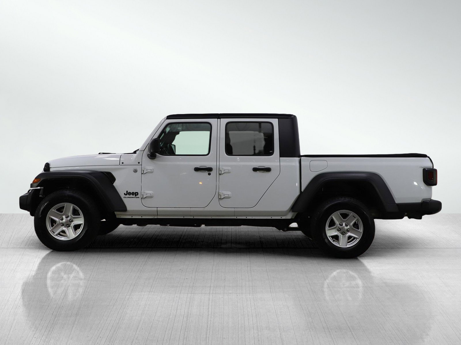 Used 2020 Jeep Gladiator Sport w/ Quick Order Package 24S image 2