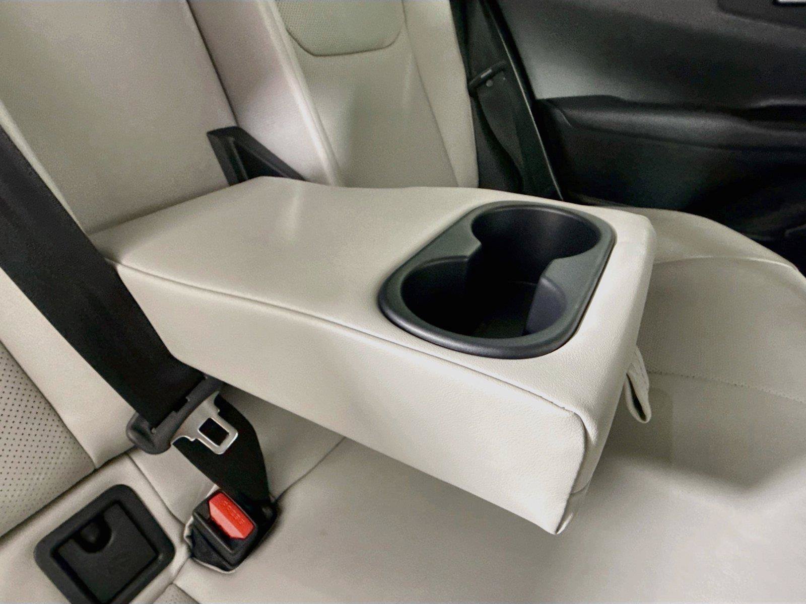 Certified 2026 Toyota Prius XLE FWD image 38