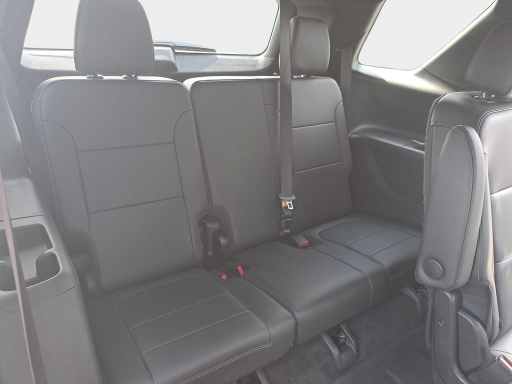 Used 2023 Chevrolet Traverse LT AWD/4WD image 13