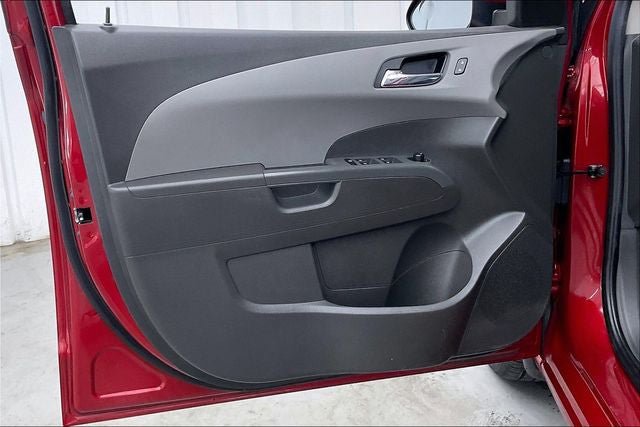 Used 2014 Chevrolet Sonic LTZ w/ Fun and Sun Package FWD image 21