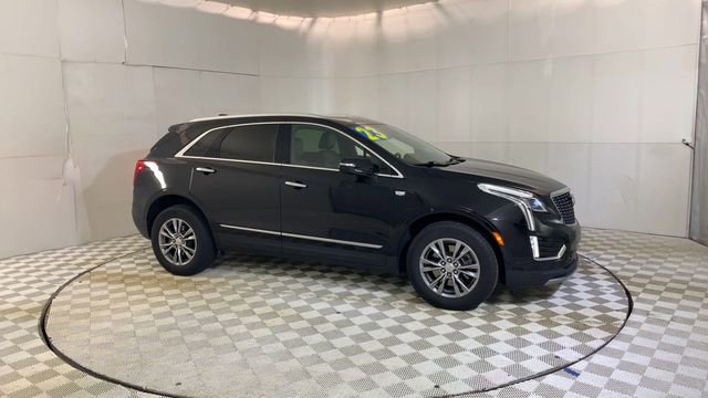 Used 2023 Cadillac XT5 Premium Luxury AWD/4WD image 2