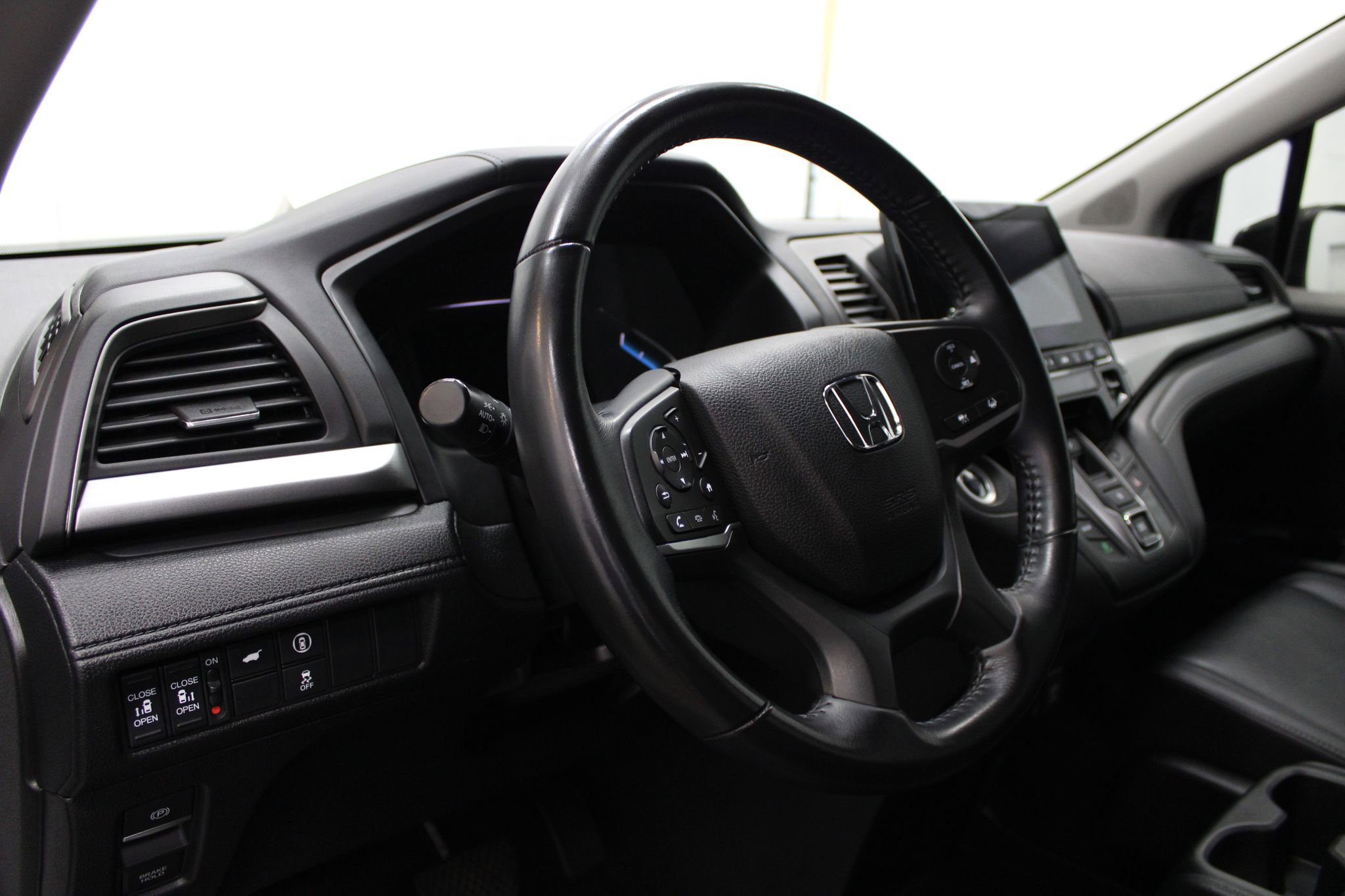 Used 2021 Honda Odyssey EX-L image 13