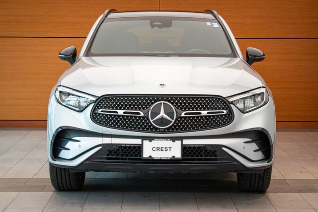 Used 2023 Mercedes-Benz GLC 300 4MATIC w/ AMG Line image 2