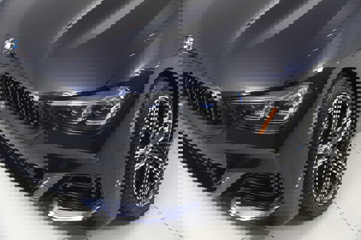 Used 2025 BMW 840i xDrive w/ M Sport Professional Package image 86